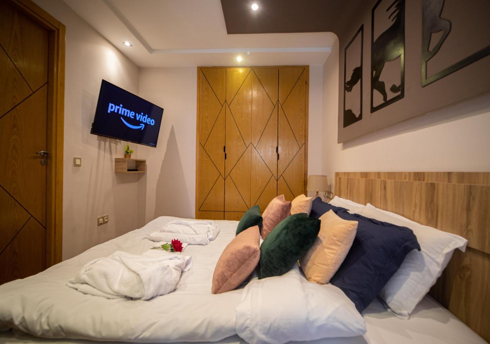 R101- Cosy And Stylish Apartment With King Size Bed- Belvedere Casablanca Ngoại thất bức ảnh